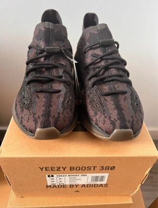 Adidas Yeezy Boost 380 Onyx Talla 44