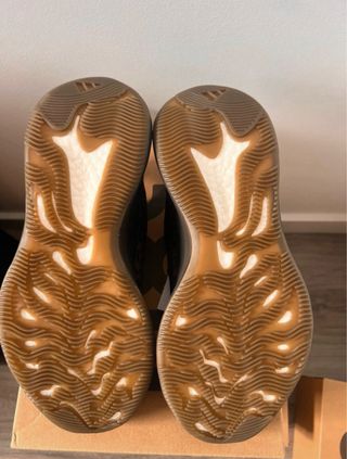 Adidas Yeezy Boost 380 Onyx Talla 44