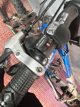 Bicicleta B-Pro ZSI Azul/Blanca