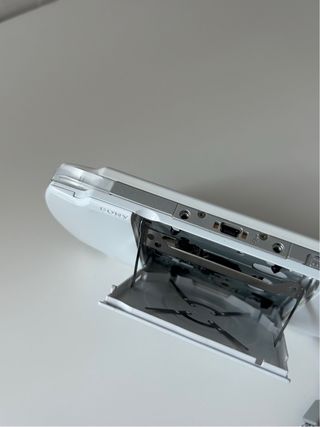 Sony PSP Blanca + Funda