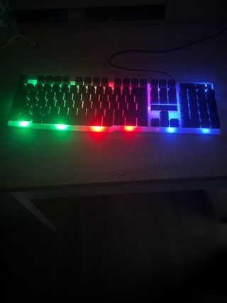 Teclado y Ratón Gaming RGB
