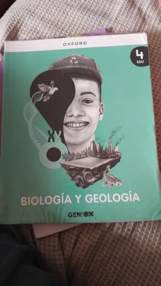 Libro Biología y Geología, Matemáticas e Ingles 4º