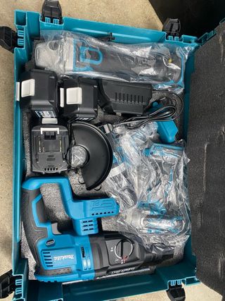 KIT DE MAKITA Y PISTOLA DE IMPACTO 1000nm