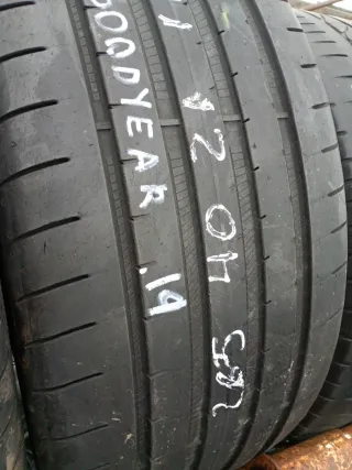 Neumáticos Goodyear 265/40/21 105Y