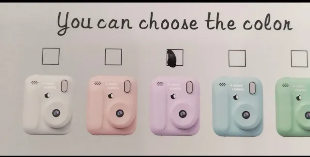 Fotocamera istantanea rosa