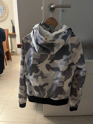 Chaqueta Hollister Camuflaje Talla M