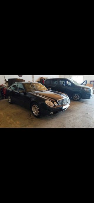 Mercedes-Benz Clase E 2003