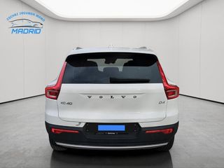 Volvo XC40 Momentum AWD