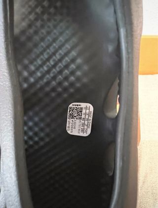 Yeezy Foam Runner Carbon Talla 44