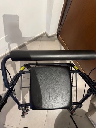 Deambulatore per anziani