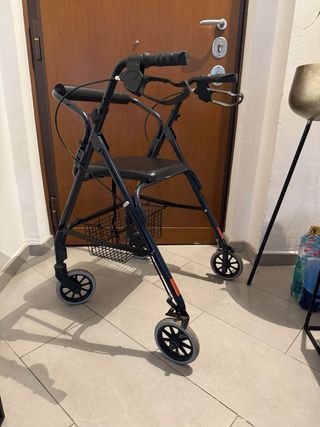 Deambulatore per anziani