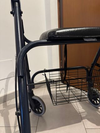 Deambulatore per anziani