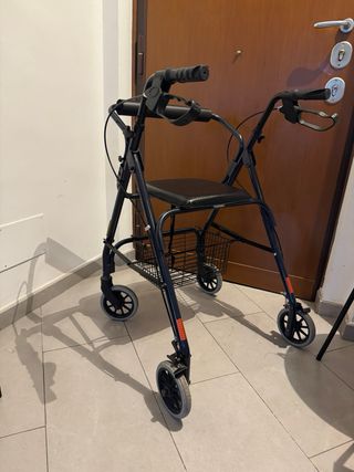 Deambulatore per anziani