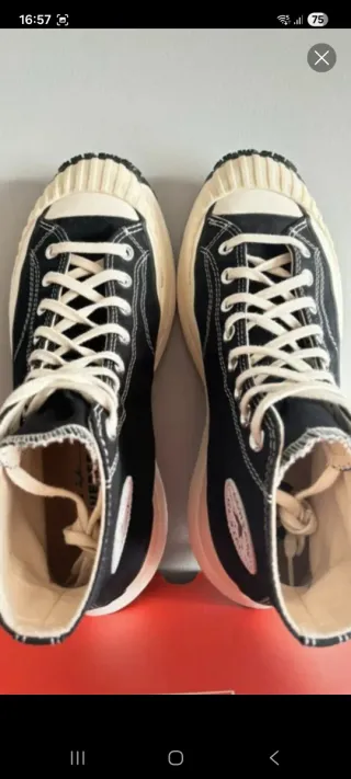 Converse Run Star Hike negras/beige