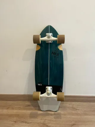 Monopatín NKX Negro