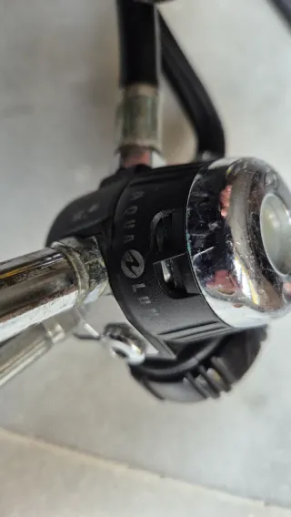 REGULADOR BUCEO AQUALUNG TITAN OCTOPUS Y MANOMETRO