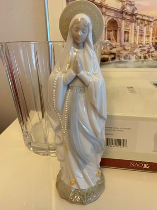 Statua Madonna Nao by Lladro