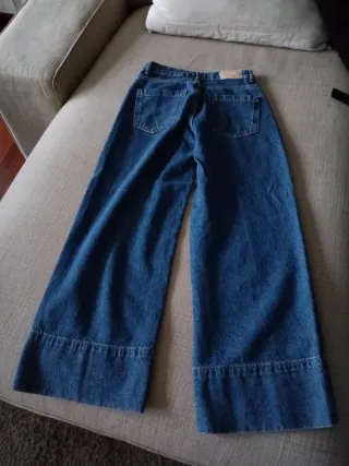 Pantalones vaqueros anchos