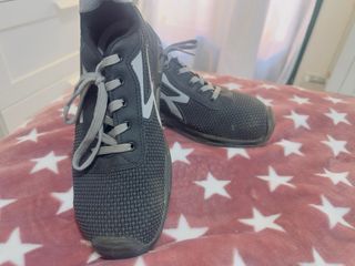 Zapatos de seguridad unisex negros y grises