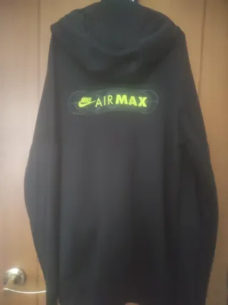 Chándal Nike Air Max Talla M Negro y Verde