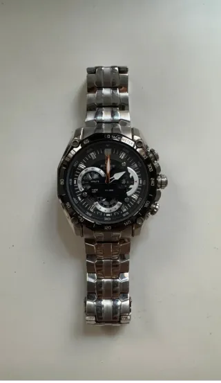Reloj Casio Edifice EF-550 Cronógrafo