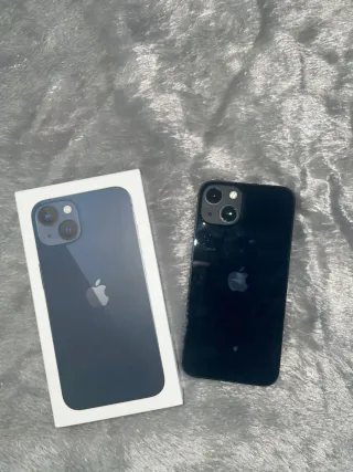 iPhone 13 Blu Marino