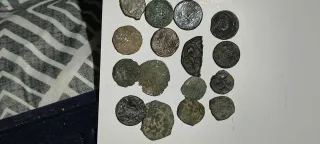 Lotto di 10 antiche monete romane