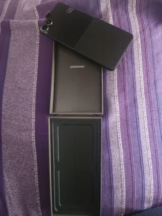 Samsung Z Flip 7 512GB