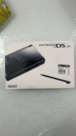 Nintendo DS Lite + 3 Giochi