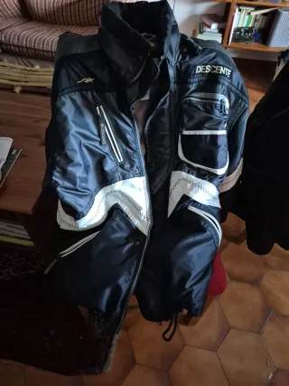 Abrigo Descente Negro y Blanco.ski,grande,5xl.