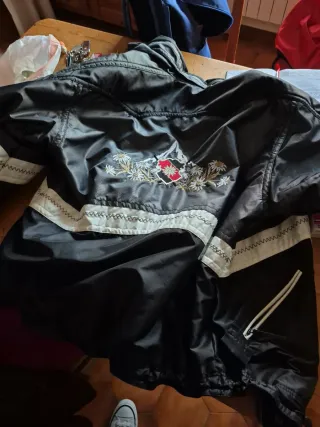 Abrigo Descente Negro y Blanco.ski,grande,5xl.