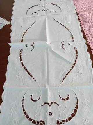 Set 7 Centrini Lavorati a Mano