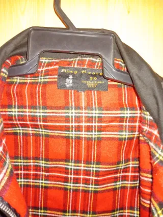 Chaqueta Harrington Negra con Forro Tartán