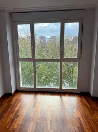Piso en venta en Alisal - Cazoña - San Román en Santander