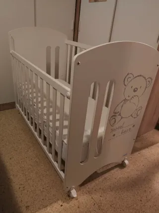 Cuna Micuna blanca con osito