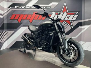 Benelli 502 C Cruiser Negra