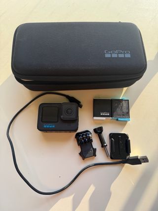 GoPro Hero 10 Black + Accesorios