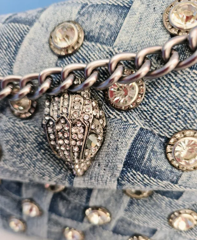 Borsa a mano Kurt Geiger in denim con decorazioni