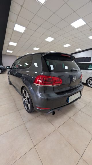 Volkswagen Golf 2011