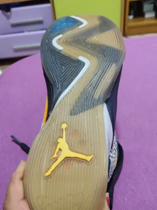 Zapatillas Baloncesto Jordan FQ9044-800 Talla 38