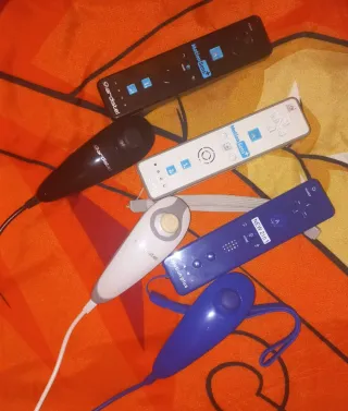 Nintendo Wii U Negra + 100 juegos