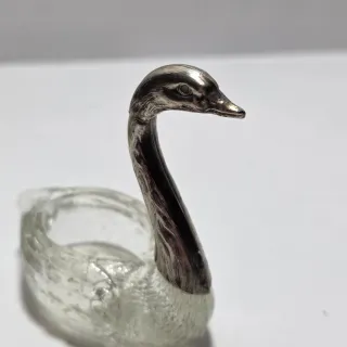 Coppia di porta spezie a forma di cigno