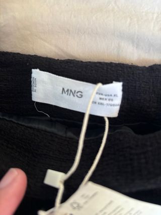 Minifalda MNG Negra Talla XL