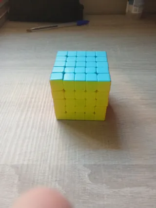 Cubo de Rubik 5x5