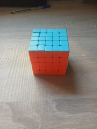 Cubo de Rubik 5x5