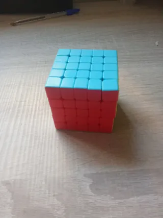 Cubo de Rubik 5x5