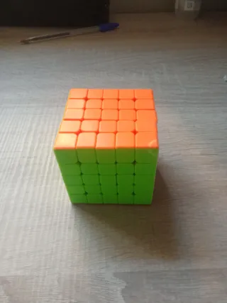 Cubo de Rubik 5x5