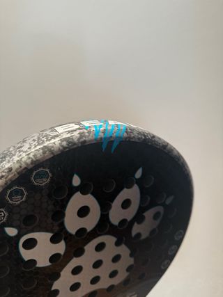 Pala de pádel Kelme Bear