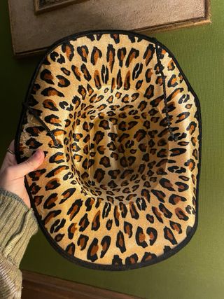 Sombrero estampado leopardo