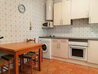 Casa adosada en alquiler en Ceares en Gijón